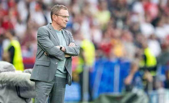 1719762813587021247.jpg 吐槽大会.jpg